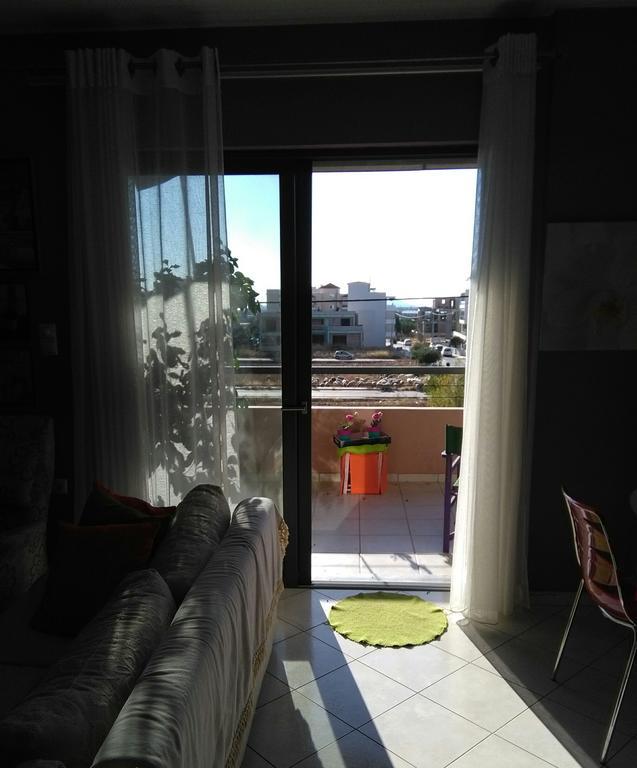 Apartment By The Airport โกโรปิออน ภายนอก รูปภาพ